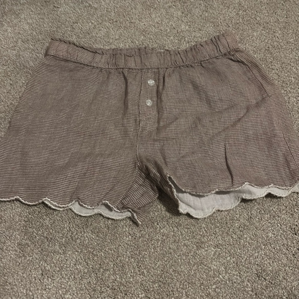 Girls scalloped cotton shorts